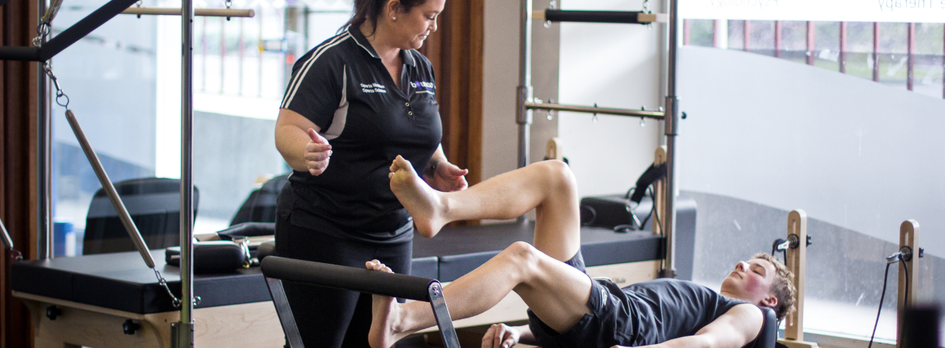Megan Roy Physiotherapist doing Pilates at Ringwood Sports Medicine